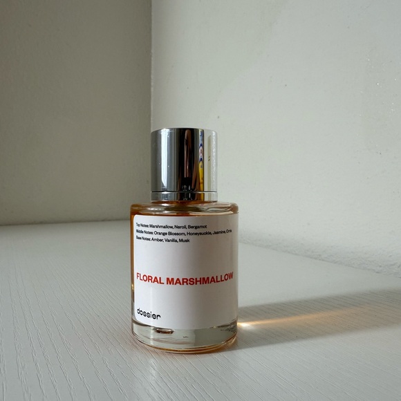 Dossier Floral Marshmallow Perfume - Picture 4 of 5